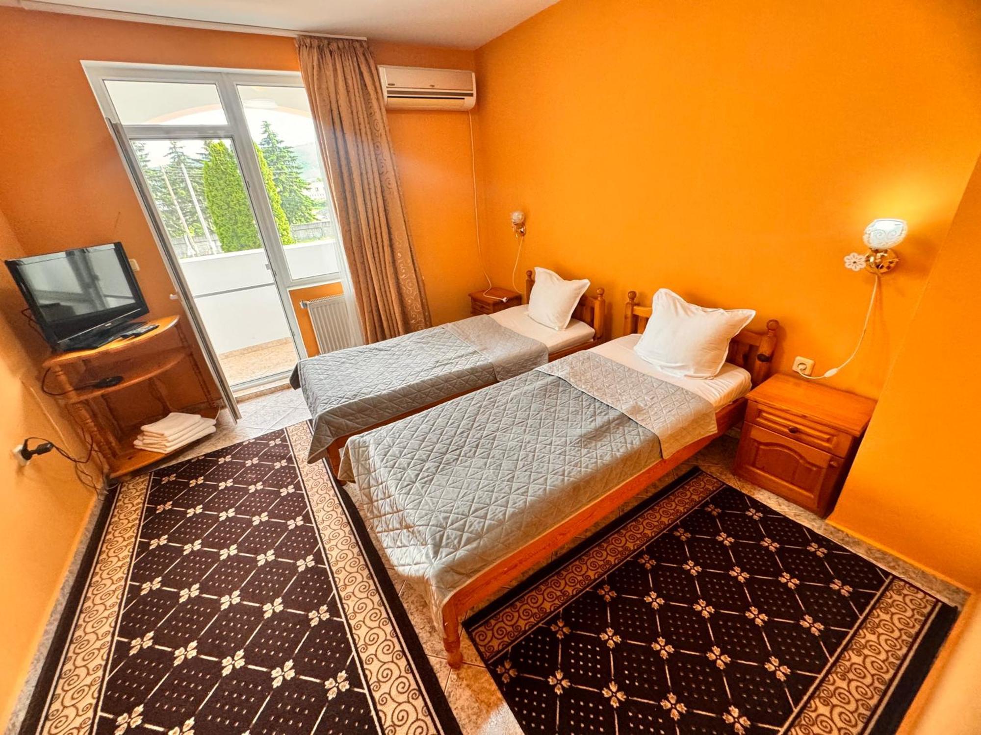 Motel International Berkovica Kültér fotó